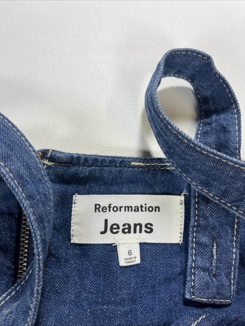SOLD Reformation Denim Mini Dress Zip Womens Size 6 Minimal Cecil Adjustable - Picture 6 of 16